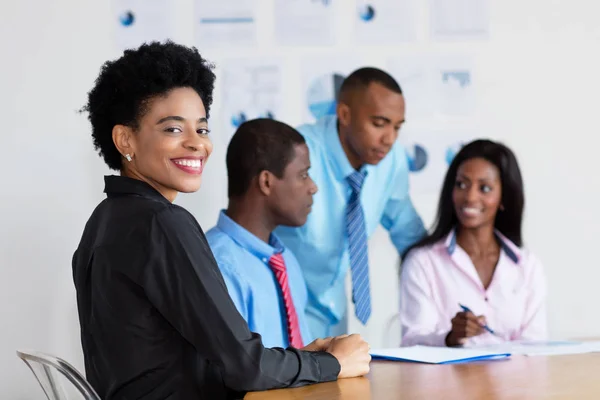 Empresária Afro Americana Trabalho Escritório Nova Empresa — Fotografia de Stock