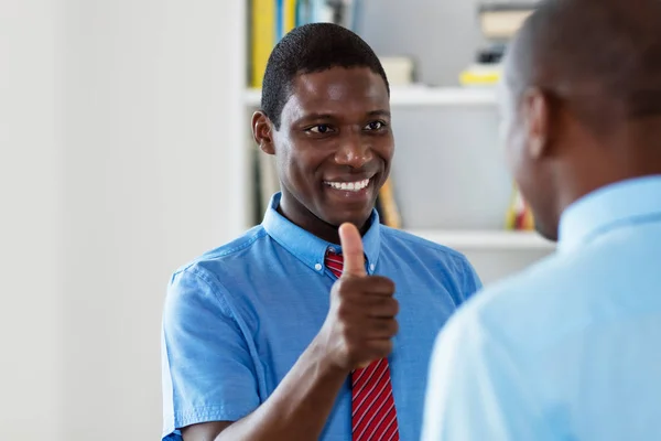 African American busnessman met collega — Stockfoto