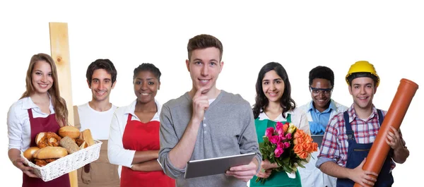 Aprendiz de negocios masculino inteligente con grupo de aprendices —  Fotos de Stock