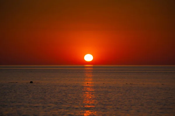 Imagen Fondo Una Puesta Sol Naranja Qatar Durante Verano — Foto de Stock