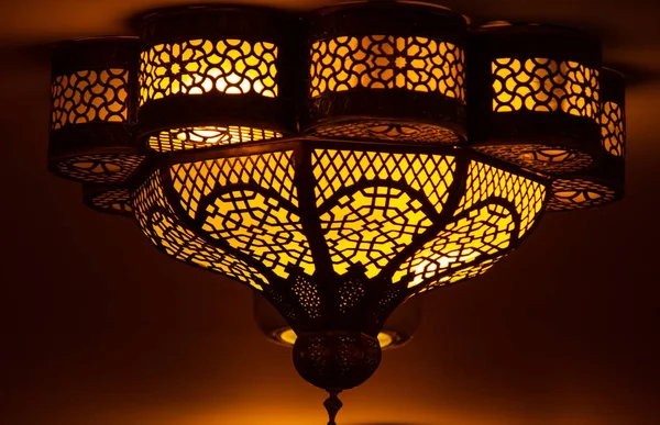 Marokko Ornate Metalllampe Der Wand Einer Moschee Katar Lampe Oder — Stockfoto