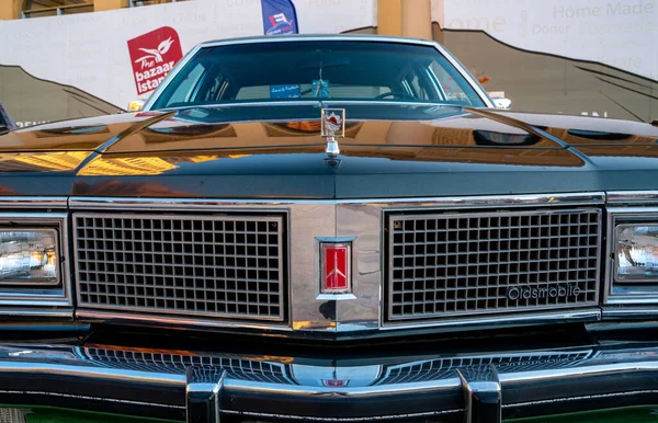 Doha Qatar March 2020 1983 Oldsmobile Classic Car — Stock Photo, Image