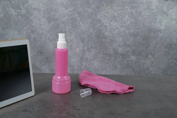 monitor, laptop, tablet cleaning tools with microfiber