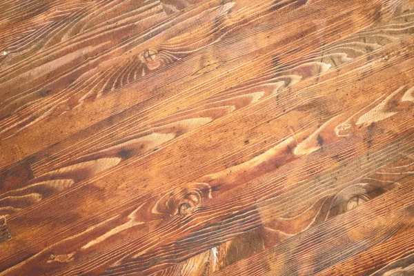 수평으로 배치 된 낡은 판자, 밝은 갈색의 오래 된 목재 바닥재, 고풍 스러운 목재 바닥재. 오래 된 나무의 질감 — 스톡 사진