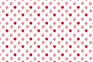 Beyaz arka planda modern noel arkaplanı. Noel zamanı için yaratıcı daire, afişler, posterler, baskılar ve diğer yaratıcı çalışmalar. pürüzsüz desen değil