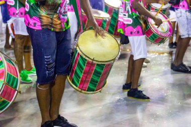 Bileşenleri Samba Okulu Mangueira, Marques de Sapucai, Rio de Janeiro, Brezilya