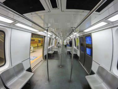 Metro treninin içinde