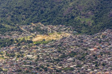 point stone track trail in rio de janeiro