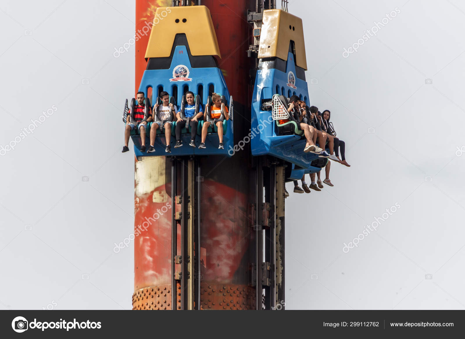 Big Tower Beto Carrero World Santa Catarina, Brazil Stock Photo by  ©brunomartins246 299112762