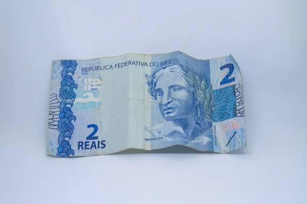 Twee Reais Bankbiljetten Braziliaanse Valuta Een Witte Achtergrond Rio Janeiro — Stockfoto