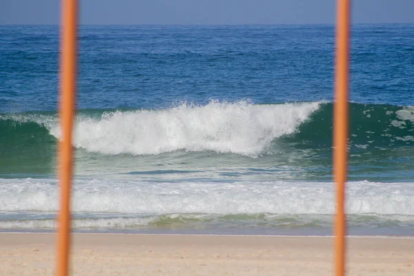 Lone Wave Breaking Coronavirus Pandemic Rio Janeiro Brazil — стоковое фото