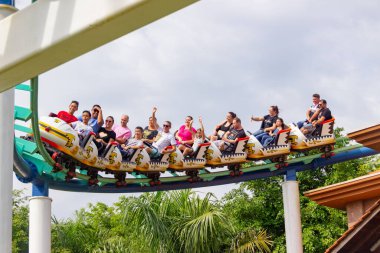 Beto Carrero World, Santa Catarina, Brezilya - 4 Mayıs 2019: Latin Amerika 'nın en büyük lunaparkı, Santa Catarina' daki Panha şehrinde yer almaktadır..
