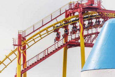 Beto Carrero World, Santa Catarina, Brezilya - 4 Mayıs 2019: Latin Amerika 'nın en büyük lunaparkı, Santa Catarina' daki Panha şehrinde yer almaktadır..