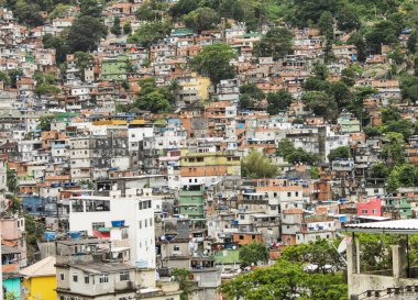 Rio de Janeiro, Brezilya 'daki Rocinha gecekondusunun içinden görünüm - 29 Kasım 2012: Latin Amerika' nın en büyük gecekondu mahallesi olan Rocinha 'nın içinden görüntü.