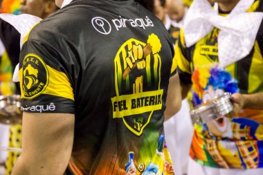 samba okulu sao clemente Rio de Janeiro, Brezilya - 30 Ocak 2016: samba okulu sao clemente Rio de Janeiro 'daki karnaval öncesi bir prova sırasında.