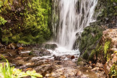 şelale, Hakassia, yaz, Ivanovo şelale