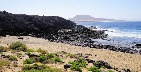 Wyspy Kanaryjskie Seascapes Wybrzeże Skały Fale Życie Wyspie Flora Ocean — Zdjęcie stockowe