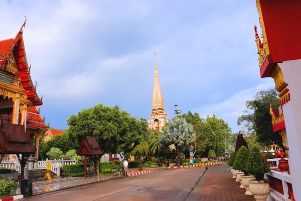 Vistas Budista Chalong Templo Phuket — Fotografia de Stock