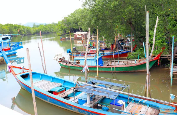 Vista Diferentes Colores Mar Barcos Yates Fondo Agua Mar — Foto de Stock