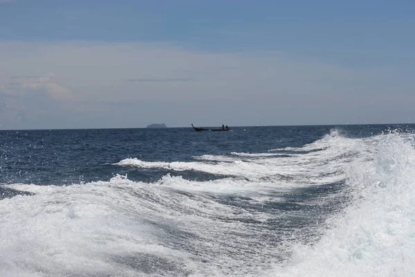 Paseo Barco Por Mar Exóticas Islas James Bond Contra Mar —  Fotos de Stock