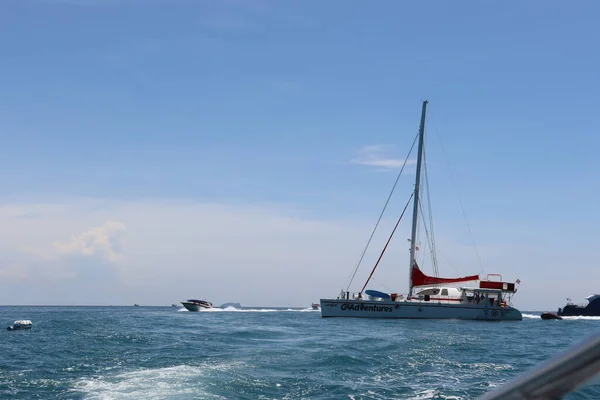 Tropische Inseln Ozean Schnellbootfahrt Asien Hintergrund — Stockfoto