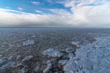 Slushy Ice, Erie Ohio Gölü