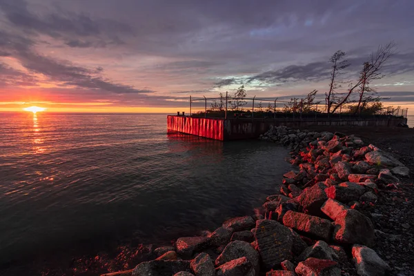Erie Gölü Üzerinde Dramatik Gün Batımı, Ashtabula Ohio — Stok fotoğraf