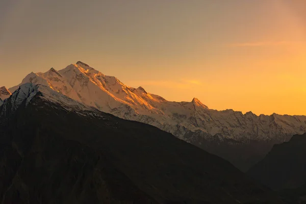 파키스탄에서 Rakaposhi 산봉우리에 — 스톡 사진