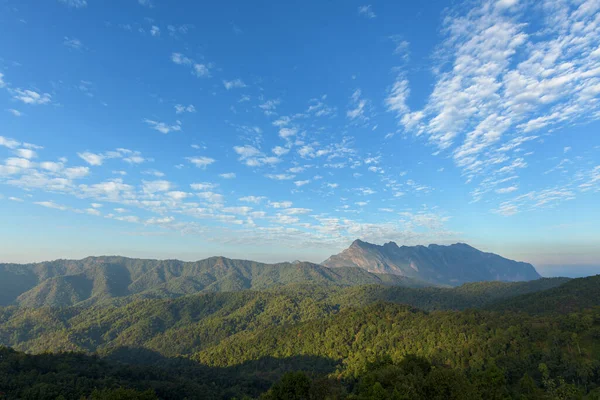 Montañas Doi Luang Chiang Dao Bosque Chiang Mai Tailandia — Foto de Stock