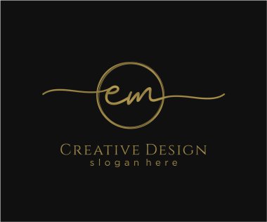 İlk el yazısı logosu tasarımı. Moda, fotoğrafçılık, düğün, güzellik, iş dünyası logosu.