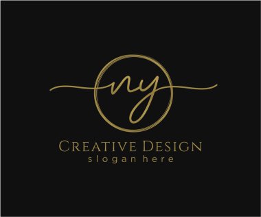 İlk el yazısı logosu tasarımı. Moda, fotoğrafçılık, düğün, güzellik, iş dünyası logosu.