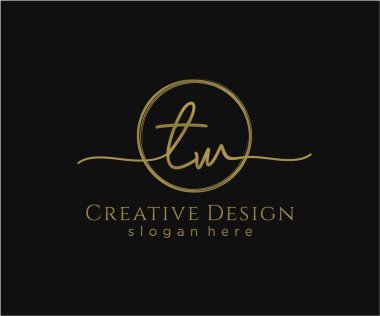 İlk el yazısı logosu tasarımı. Moda, fotoğrafçılık, düğün, güzellik, iş dünyası logosu.