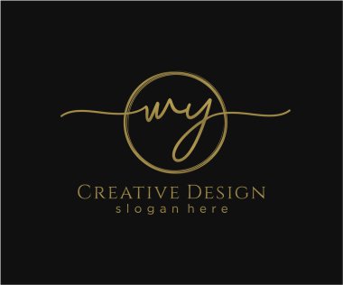 İlk el yazısı logosu tasarımı. Moda, fotoğrafçılık, düğün, güzellik, iş dünyası logosu.