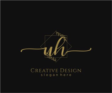 İlk el yazısı logosu tasarımı. Moda, fotoğrafçılık, düğün, güzellik, iş dünyası logosu.