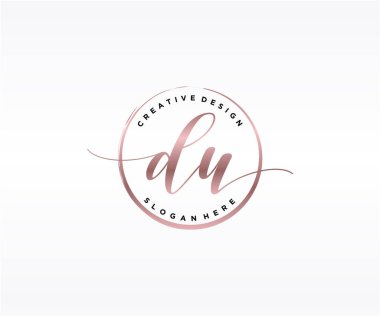 İlk el yazısı logosu tasarımı. Moda, fotoğrafçılık, düğün, güzellik, iş dünyası logosu.