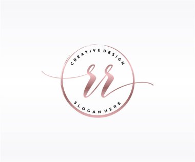 RR İlk el yazısı logosu tasarımı. Moda, fotoğrafçılık, düğün, güzellik, iş dünyası logosu.