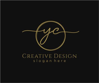 İlk el yazısı logosu tasarımı. Moda, fotoğrafçılık, düğün, güzellik, iş dünyası logosu.