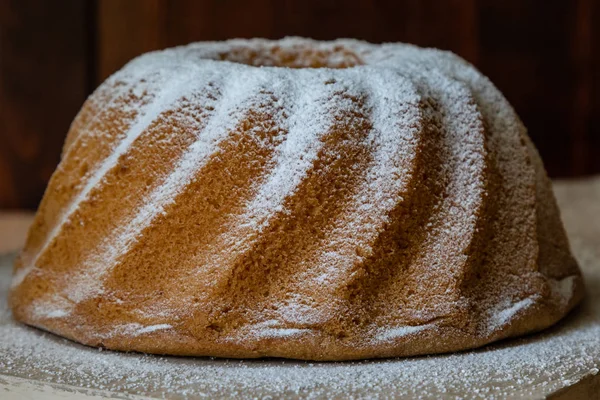 Słodkie Smaczne Rustykalnym Domu Bundt Ciasto Deser — Zdjęcie stockowe