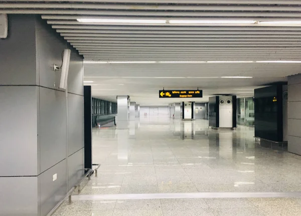 Domestic Arrival Hall at Netaji Subhas Chandra Bose Internationa — Stock Photo, Image