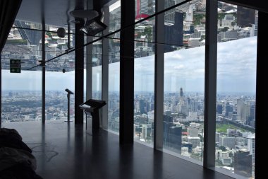 Bangkok - King Power Mahanakhon Gökdelen - Kapalı ve Açık 360 derece gözlem güvertesi, Cam Tepsi Deneyimi, Hidrolik Cam Asansör