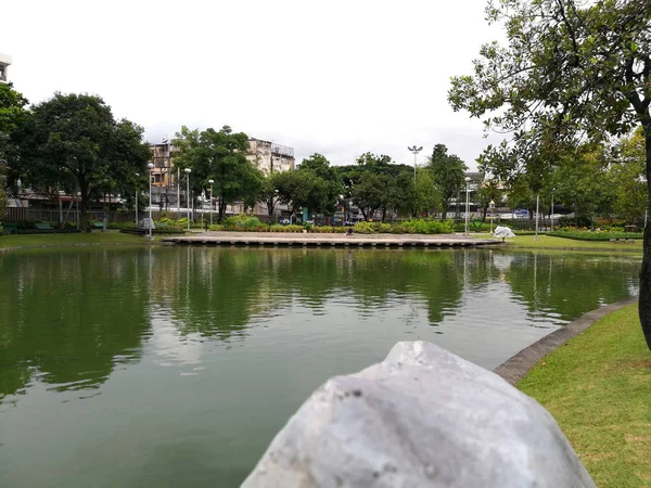 Bangkok - Santiphap Park (Parque de la Paz ) — Foto de Stock