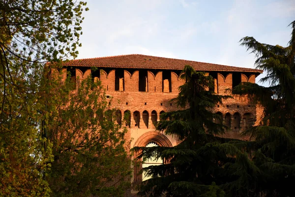 Castello Sforzesco o Castello Sforzesco è una delle più grandi cittadelle d'Europa — Foto Stock