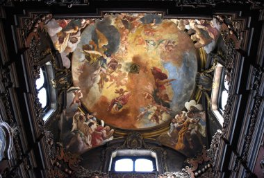 San Bernardino Alle Ossa Kilisesi Iç görünümü