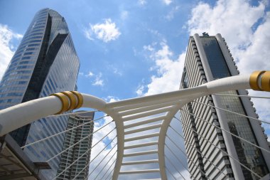 Chong Nonsi Yaya Köprüsü bir kentsel dönüm noktası skywalk olduğunu