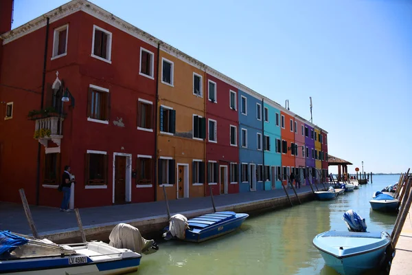부라노 이탈리아 2019 사랑스럽고 신선한 활기찬 다채로운 부라노의 — 스톡 사진