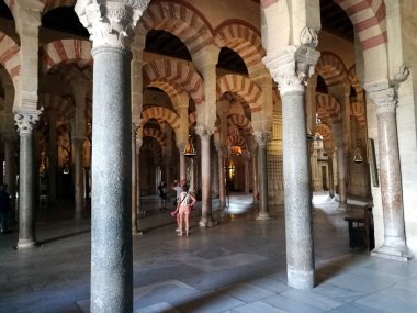 Cordoba Camii Katedrali 'nin içi