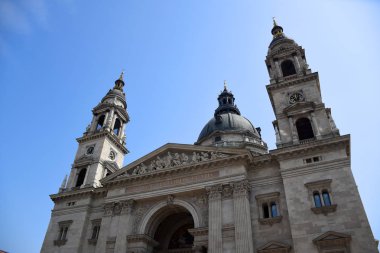 Budapeşte, Macaristan 04.24.2019: Macaristan 'ın Szent Istvan bazilikasındaki güzel Aziz Stephen Bazilikası. Bazilika adını Macaristan 'ın ilk kralı Stephen' dan alır.