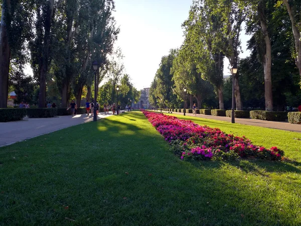 Madrid España 2017 Parque Del Retiro Uno Los Parques Más — Foto de Stock