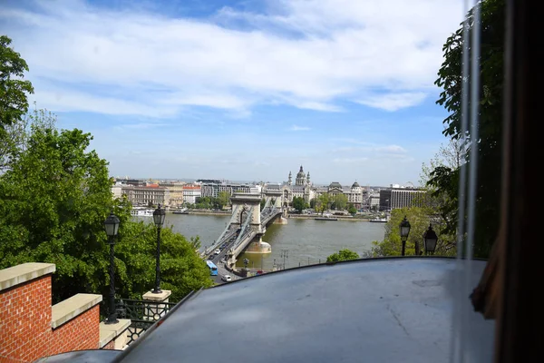 Budapest Városképe Dunával Széchenyi Lánchíddal Four Seasons Hotel Gresham Palotával — Stock Fotó