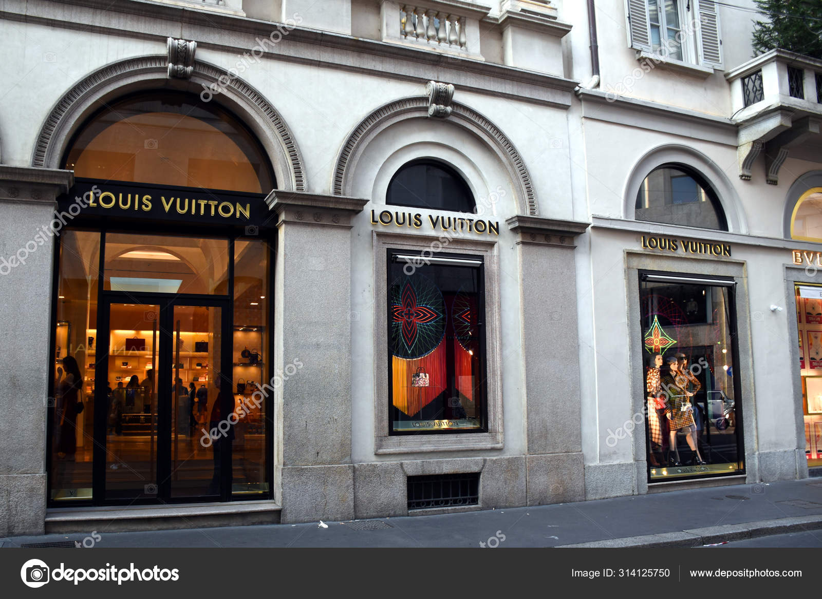 SHOPPING: Louis Vuitton Boutique, Milan, Italy Editorial